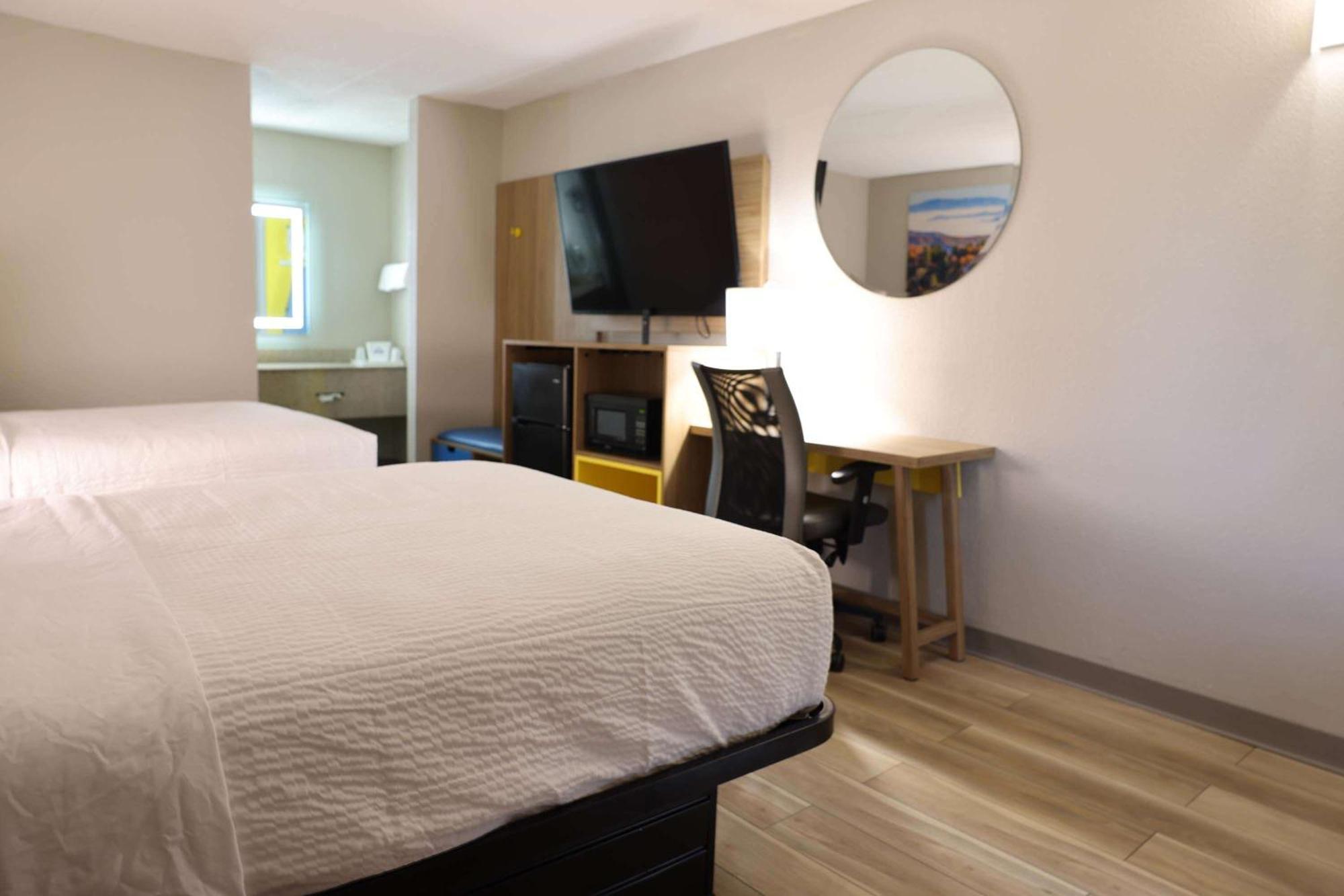 Days Inn By Wyndham Kings Dominion Doswell Exteriér fotografie