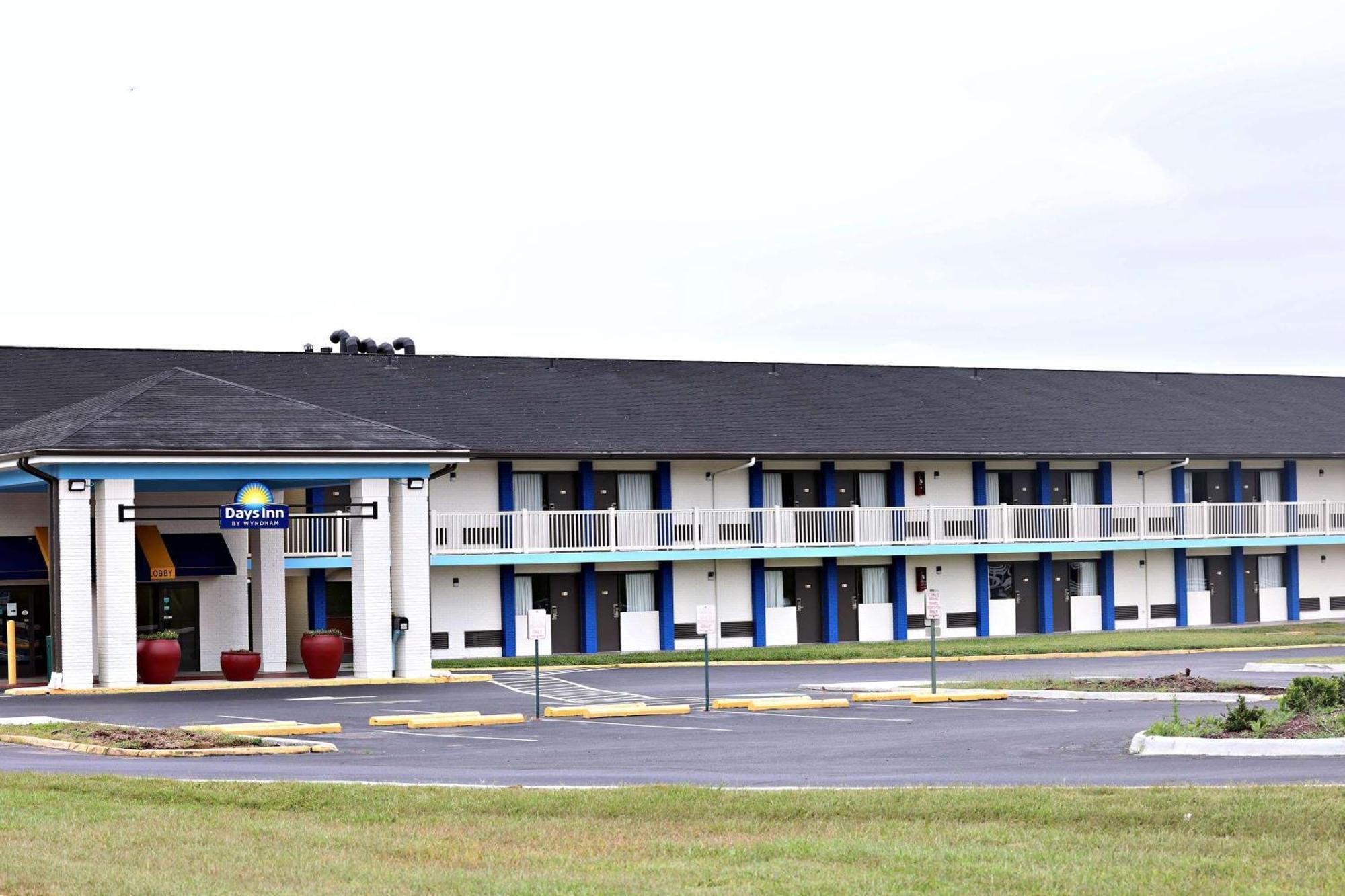 Days Inn By Wyndham Kings Dominion Doswell Exteriér fotografie